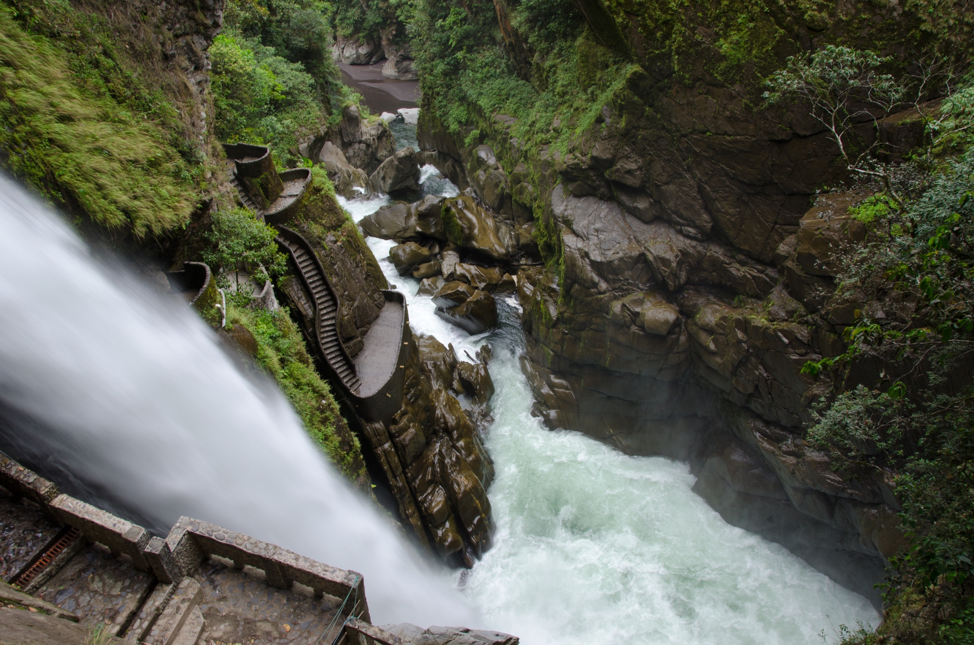Ступни Каньона (Canyon Steps), Эквадор